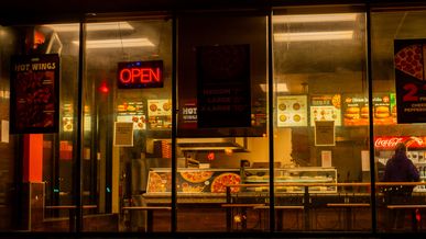 Pourquoi la restauration rapide séduit de plus en plus les entrepreneurs en franchise