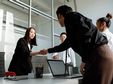 Franchise et succursales : pourquoi les enseignes adoptent-elles des modèles hybrides ?